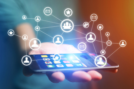 Image représentant la connexion et le réseau à travers un smartphone